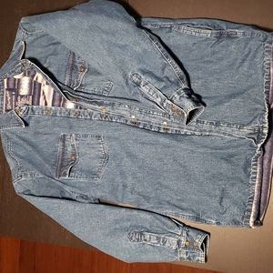 Wrangler Fleece-Lined Denim Jacket (M)